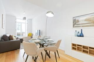 Spacious 1 Bedroom Apartment near Baixa - 4