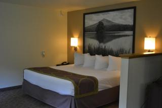 Super 8 by Wyndham Lebanon - Lebanon - 9