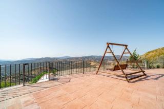 Villa with views and private pool near Malaga. - Colmenar - 1