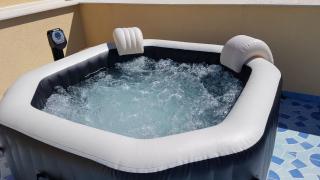 Aurora Apartments and Spa - 9