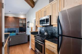 Cox Bay Beach Resort - Tofino - 8