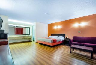 Motel 6-Covington, TN - 6