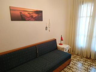 Entire Traditional Apartment at the Sea - 1