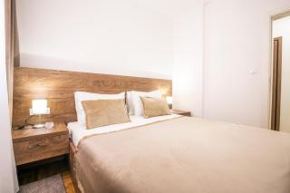 Thomas Residence - 4