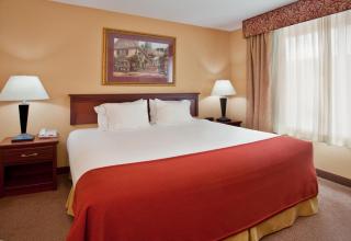Holiday Inn Express Hotel & Suites Maryville by IHG - Maryville - 4