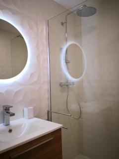 Studio moderne,parking,piscine,tennis,terrasse. - Aix-les-Bains - 3