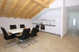 Lucich White House - Srima - 1