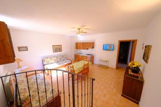 Agriturismo Montegonfoli - 2