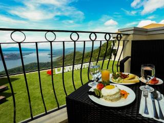 The Lake Hotel Tagaytay - Tagaytay - 2
