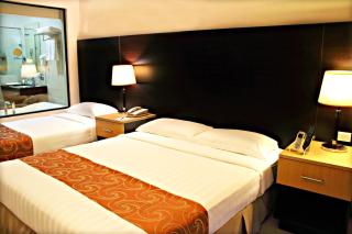 The Lake Hotel Tagaytay - Tagaytay - 1