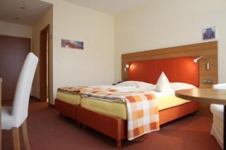 Hotel Garni Max Zwo - 1