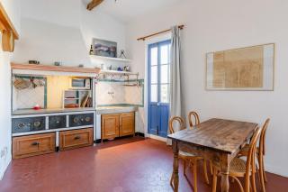 Le Central par Dodo-a-Cassis - Cassis - 2