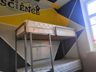 Yourhostel Университет - Kiev - 1