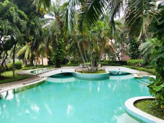 Spacious High Floor 2BR at Taman Beverly Apartment By Travelio - Surabaya - 4