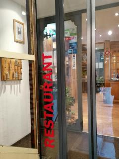 Petit Helvetia Budget Hotel - Zermatt - 7