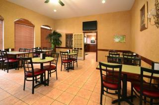 Americas Best Value Inn & Suites San Benito - San Benito - 5