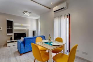 Modern Apartment just off the Promenade - Sliema - 7