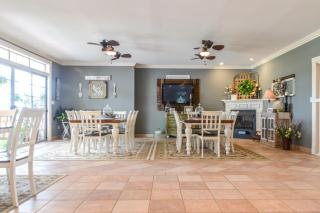 Barren Breeze Bed and Breakfast - Lucas - 3