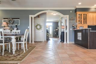 Barren Breeze Bed and Breakfast - Lucas - 1