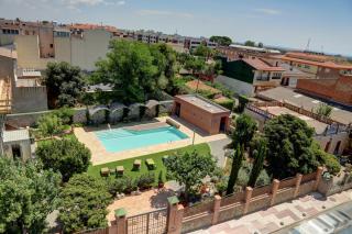 Apartaments Suites Sant Jordi - Montbrió del Camp - 3
