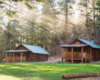 Corkins Lodge - 2