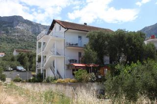 Apartments with a parking space Gradac, Makarska - 6881 - 6