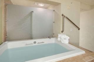 Hotel Nexus; BW Signature Collection - Seattle - 4