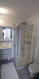 CHAMBRE AVEC SUITE DE 26 M2 - Saint-Planchers - 1
