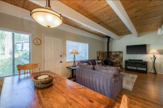 Fairway Park Cabin - Incline Village - 7