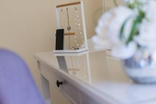 JOIVY Luxury Apartment with Patio in City Centre - 1