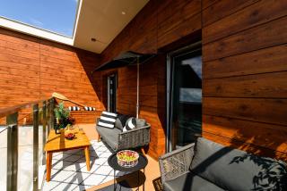 Marina View - super widok na jezioro, klimatyzacja, parking podziemny, winda, 2xTV z Netflix - 2