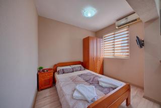 XXL Apartments - Dobra Voda - 4