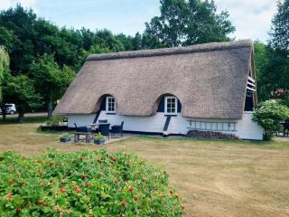 6 person holiday home in Asperup - Asperup - 6