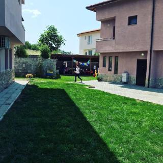 Pirin Private Houses - 9