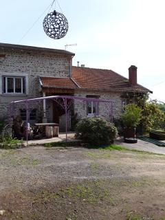 Gîte - Montagny-sur-Grosne - 0