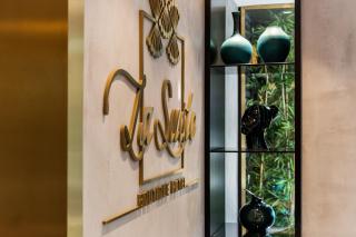 La Suite Boutique Hotel - Tirana - 8
