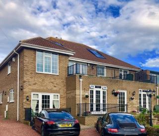 Westlea Guest House - Alnmouth - 0