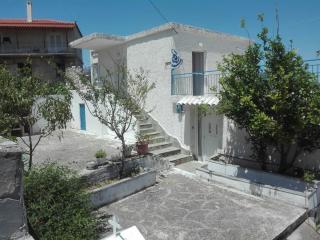 Joannas Guest House - Kremastós - 9