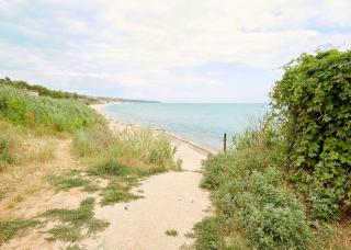 Tikhaya Gavan Hotel - 2