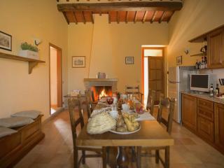 Farmhouse with Pool and Large Garden in Campriano - Arezzo - 8