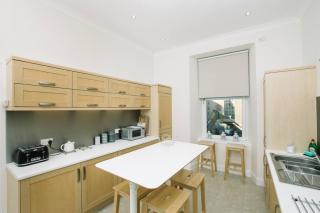 Pleasant Apartment Near Princes Street Gardens - Edimburgo - 6