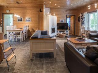 Holiday Home Tuulenpuuska by Interhome - Äkäslompolo - 7