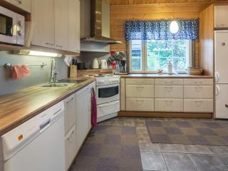 Holiday Home Tuulenpuuska by Interhome - Äkäslompolo - 3
