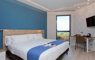 Spirit Hotel Ciudad de Burgos - Rubena - 8