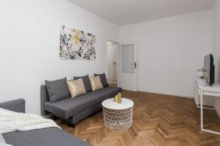 Chill Apartments Brzozowa Old Town - Warsaw - 3