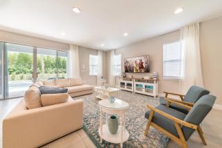 Precious Home Near Disney With Private Pool, Theater Room And Waterpark Resort Access At Encore Resort Reunion - 7449Mr - Kissimmee - 1