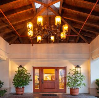 Clocktower Inn Ventura - Ventura - 9