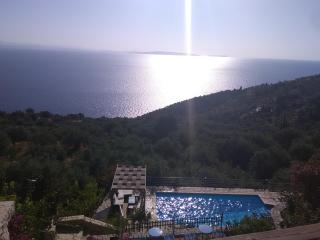 Dio Guesthouses - Leonidio - 9