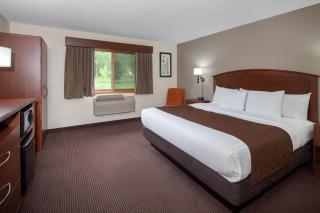 AmericInn by Wyndham Ironwood - Ironwood - 4