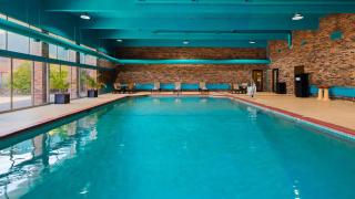 Best Western Woodhaven Inn - 7